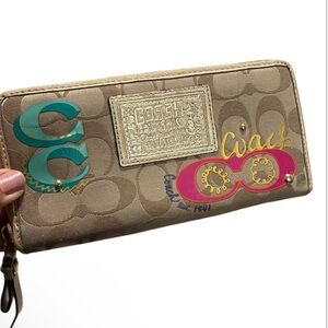 COACH Poppy Wallet